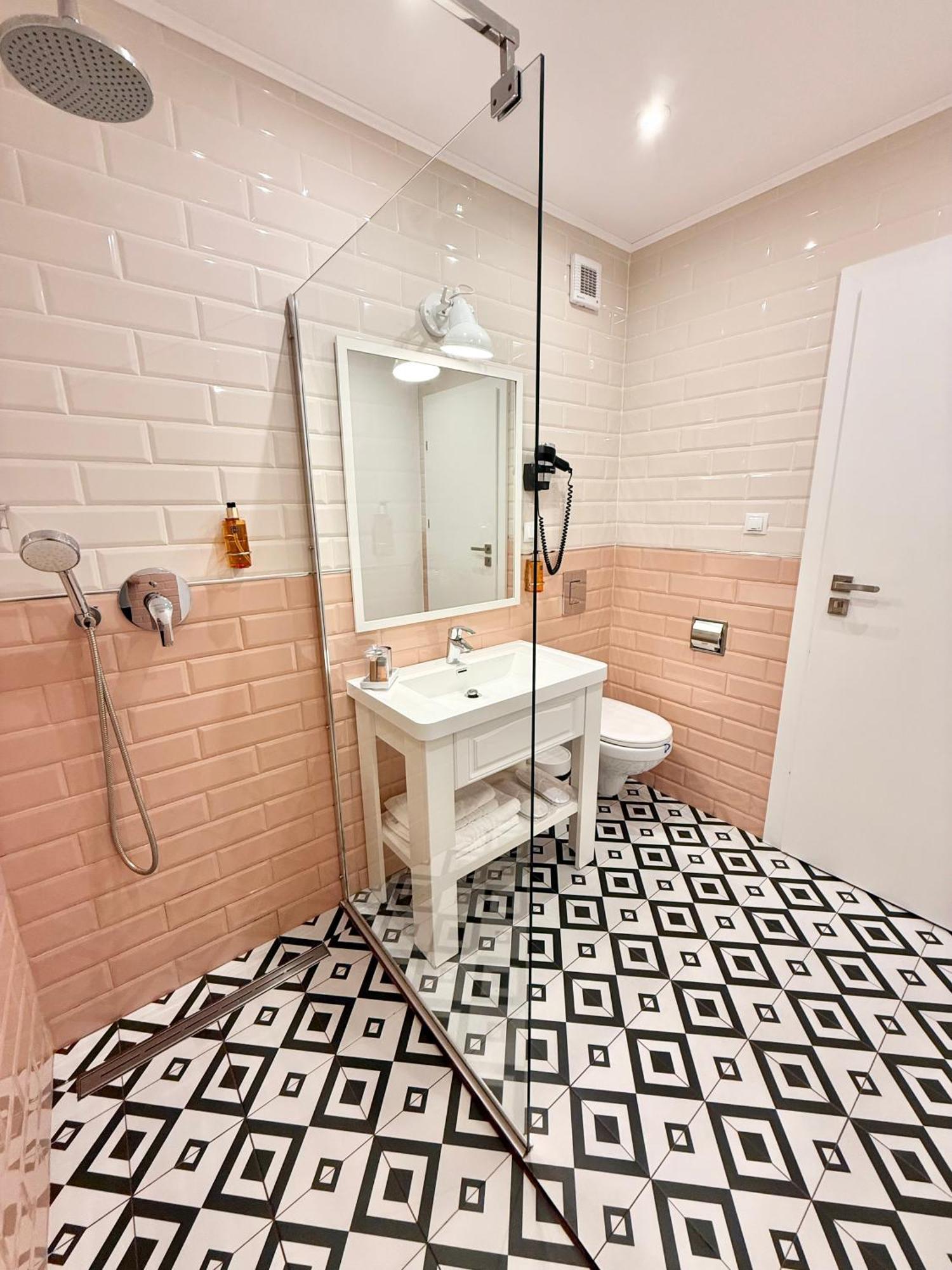 Hotel Krystal Boutique Mansion Hunedoara Exteriér fotografie