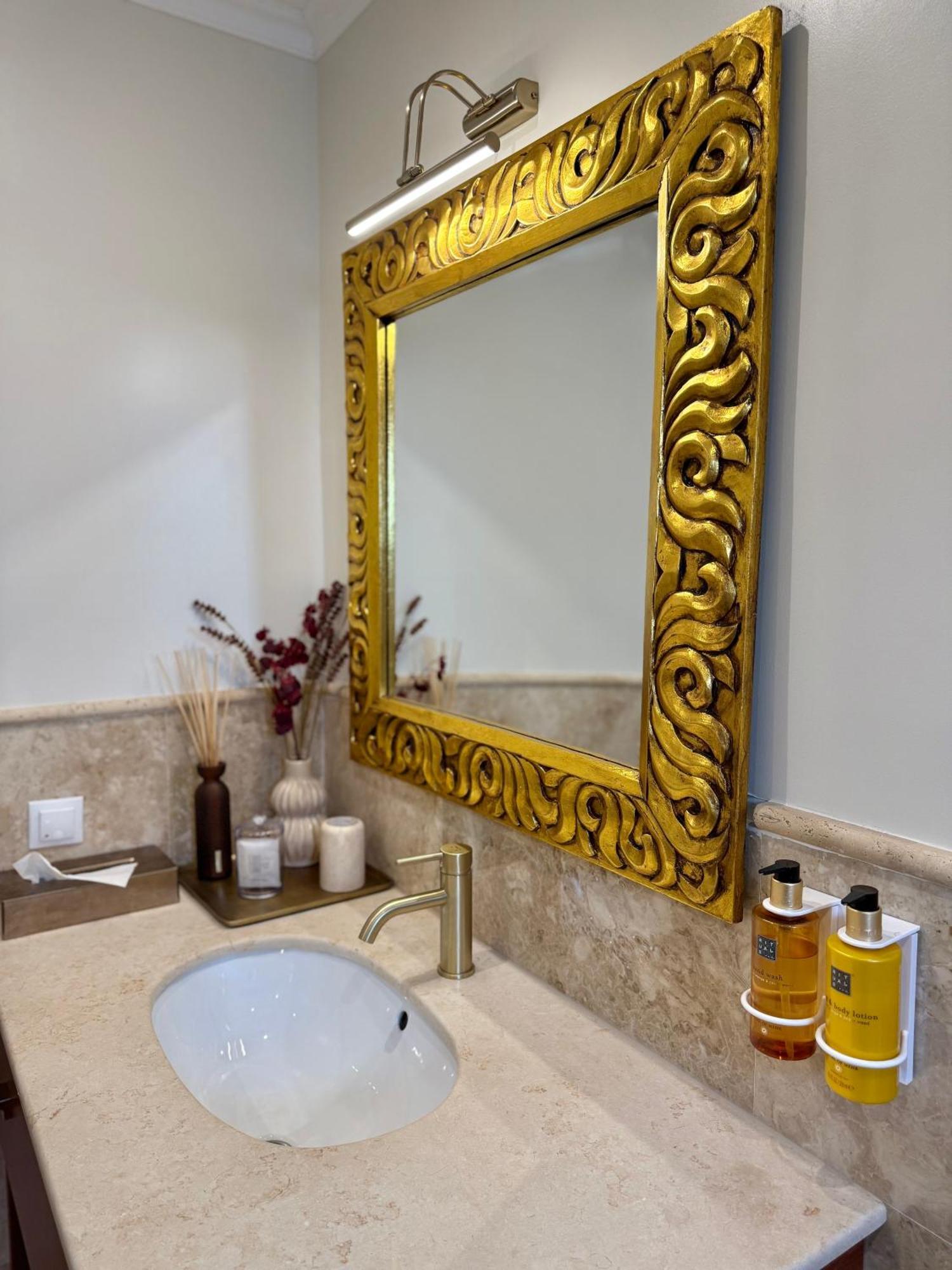 Hotel Krystal Boutique Mansion Hunedoara Exteriér fotografie