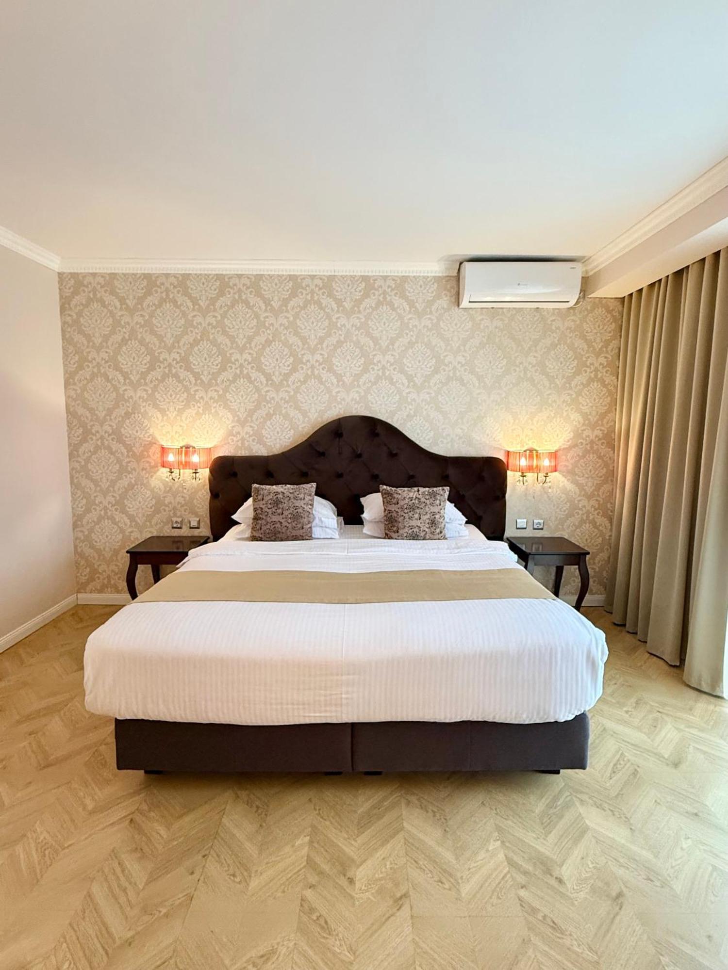 Hotel Krystal Boutique Mansion Hunedoara Exteriér fotografie