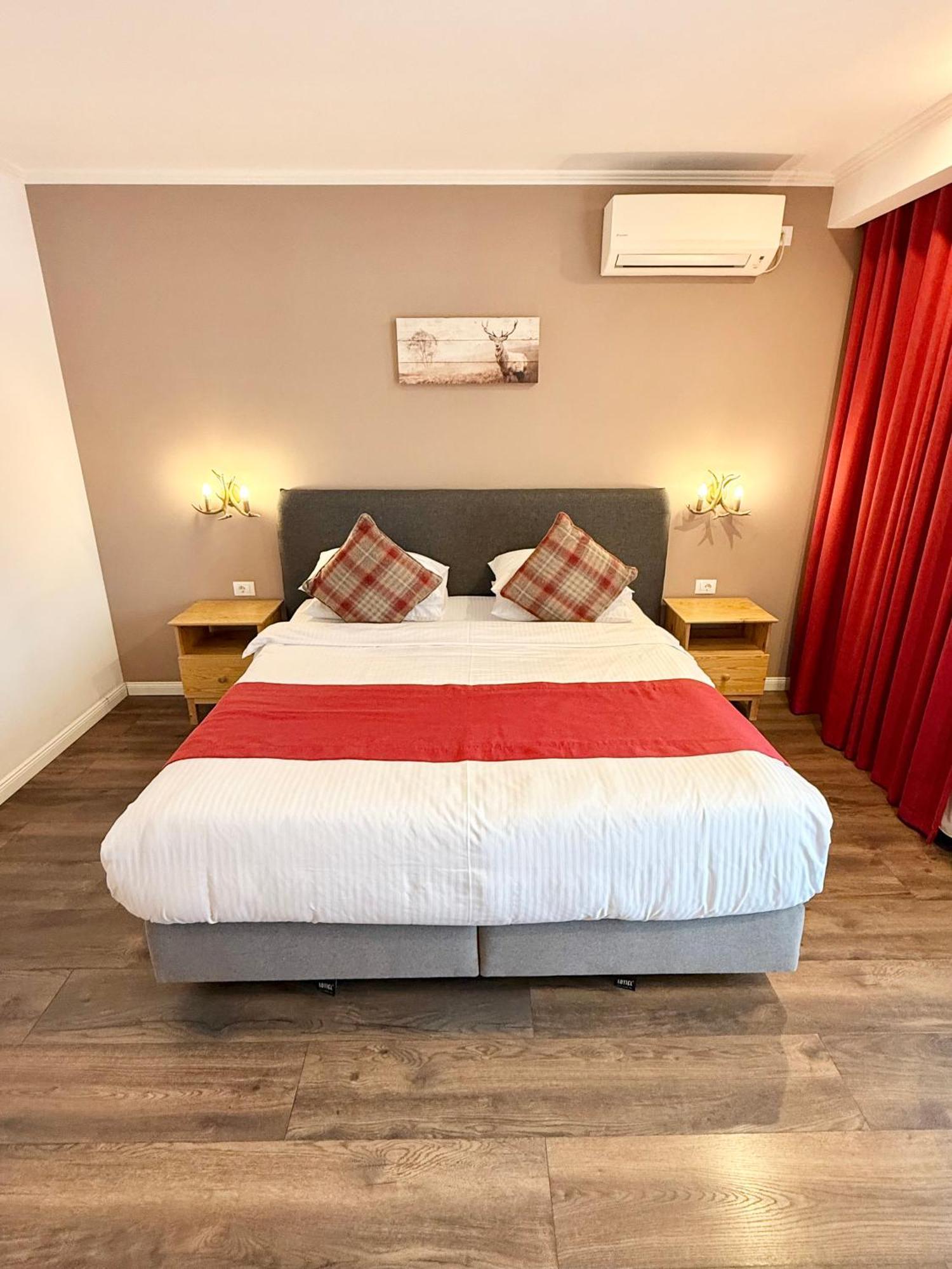 Hotel Krystal Boutique Mansion Hunedoara Exteriér fotografie