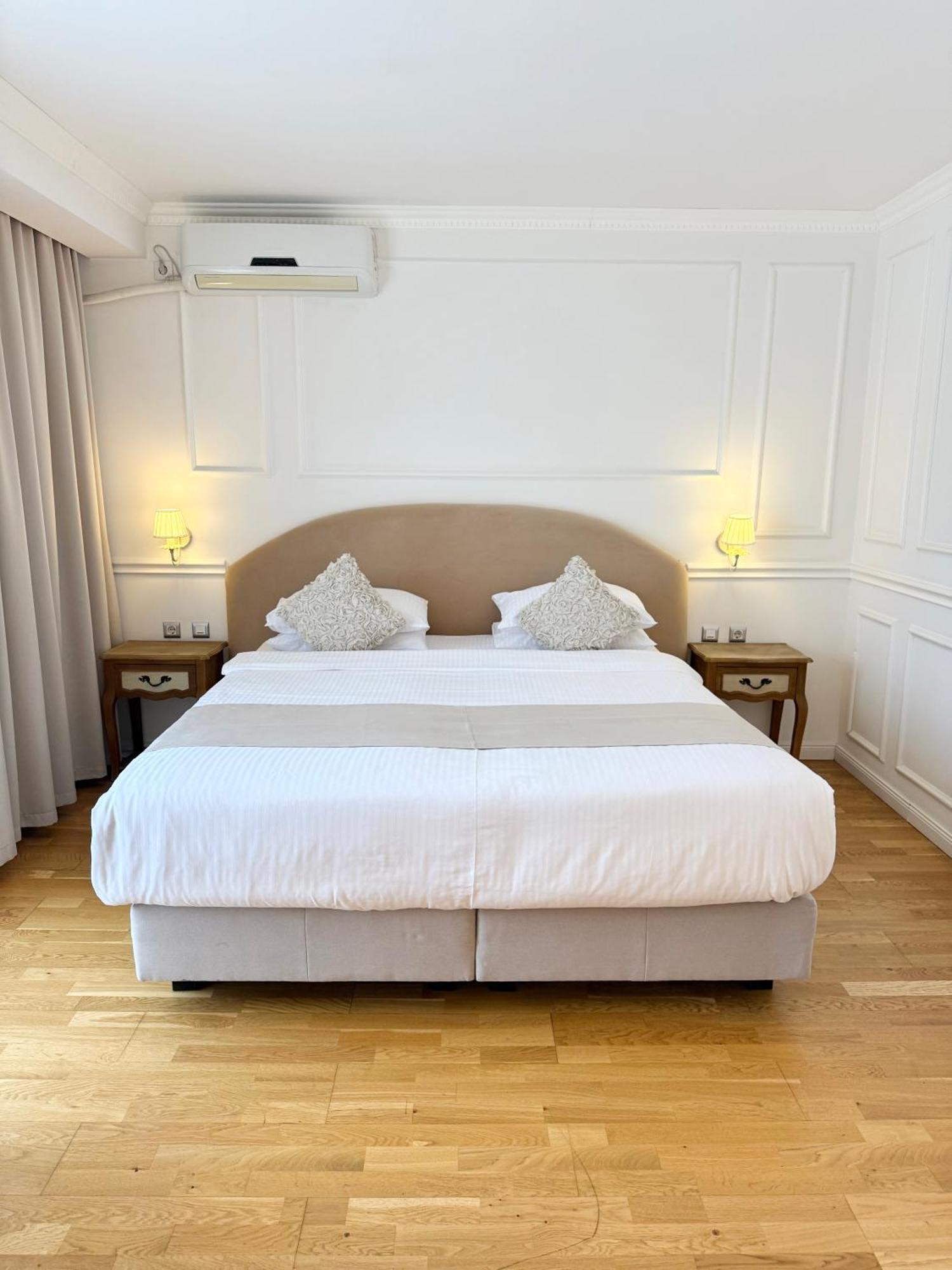 Hotel Krystal Boutique Mansion Hunedoara Exteriér fotografie